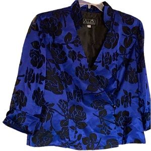 EUC Alex Evenings Top with side button closure, deep royal blue and black